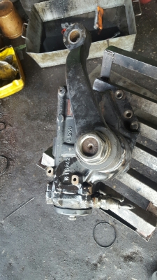 ขายกระปุกพวงมาลัยเพาเวอร์  ISUZU Rocky / DECA 270,195