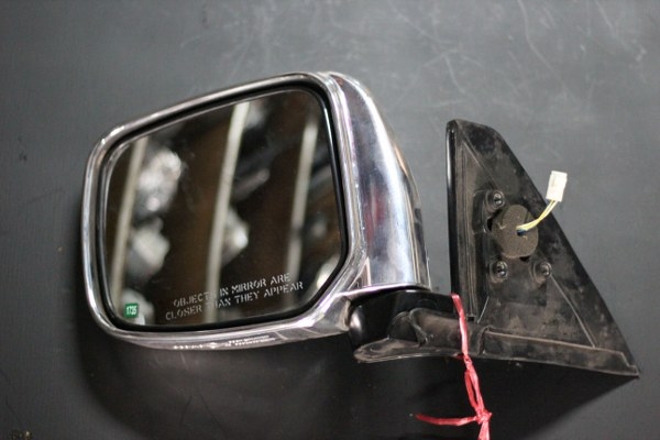ขาย กระจกมองข้าง MITSUBISHI STRADA  มิตซูบิชิ มิตซูบิชิ สตราด้า อะไหล่รถยนต์ มือสอง