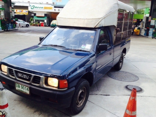 ขาย ISUZU TFR ปี95 พวงมาลัยเพาเวอร์ แอร์เย็นหนาว รถบ้านมือเดียว ขับดี เดิมๆ ทั้งคัน สีเดิม แบตเตอร์รี่ใหม่ๆ ราคา 105,000 บาท ติดต่อ คุณเอ๋ โทร.092-6356419