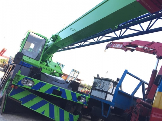 ขาย เครน 4 ล้อ 20 ตัน m1