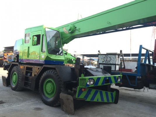 ขาย เครน 4 ล้อ 20 ตัน m1