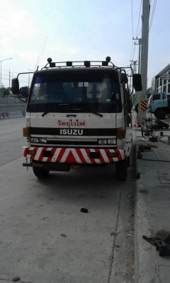 ขายรถน้ำมันครับ isuzu FVM 175. แท็งค์ 16000 ลิตร ขายรถน้ำมันครับ isuzu FVM 175. แท็งค์ 16000 ลิตร