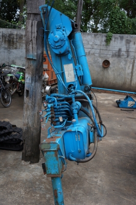 ขายเครนติดรถ ขนาด 2.5 ตัน TADANO