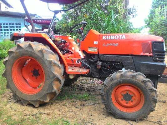 ขายรถไถ KUBOTA L3408 พร้อมผานหลัง ราคา 165,000  ร้าน DC Tractor Rayong 0818618678,0899347475  อ.แกลง จ.ระยอง มีรถขนส่งบริการทั่วไทย  https://www.facebook.com/Tractors-Rayong-307154532717928/photos_stream?tab=photos_albums