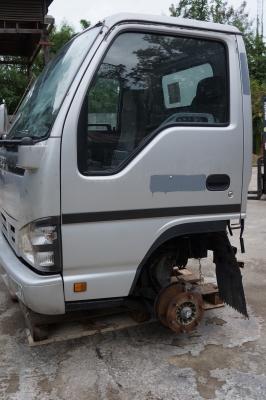 ขายหัวเก๋ง ISUZU NPR ตาเพชร