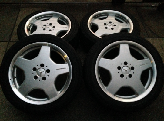 ล้อแท้ AMG Style 1 ขอบ18 สีเดิม ขอบหนา ไม่มีซ่อม พร้อมยางดอกเต็มๆ ใช้ได้อีกนาน ราคาไม่แพง