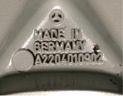 ล้อแท้ AMG Style 1 ขอบ18 สีเดิม ขอบหนา ไม่มีซ่อม พร้อมยางดอกเต็มๆ ใช้ได้อีกนาน ราคาไม่แพง