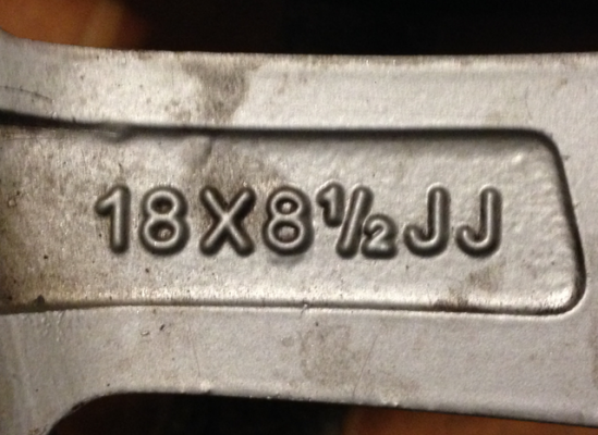 ล้อ BRABUS Block 6 ขอบ18 5รู112 หน้า 8.5 หลัง 9.5 สภาพดี ไม่มีซ่อม ราคาไม่แพง