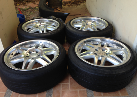 ล้อ BRABUS Block 6 ขอบ18 5รู112 หน้า 8.5 หลัง 9.5 สภาพดี ไม่มีซ่อม ราคาไม่แพง