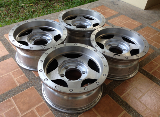 ล้อแท้ Japan แนว Off road ขอบ15 6รู139 ไม่มีซ่อม สีเดิม ขอบหนาๆ หายากสุดๆ