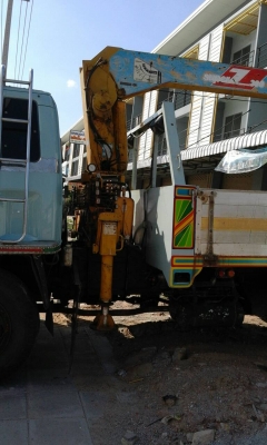 ขายสิบล้อติดเครนISUZU ROCKEY 175 2 เพลา รถสวยพร้อมเอกสารพร้อมโอนราคา800,000 090-772-3710 090-772-3708 ขายสิบล้อติดเครนISUZU ROCKEY 175 2 เพลา รถสวยพร้อมเอกสารพร้อมโอนราคา800,000 090-772-3710 090-772-3708