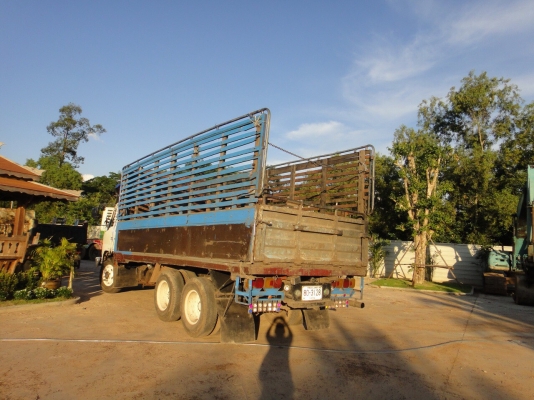 ขายสิบล้อ HINO FM187Lเพลาเดียวเครื่องHO6Cทอร์โบอินเตอร์ เครื่องเกียร์ดี เอกสารพร้อมโอน