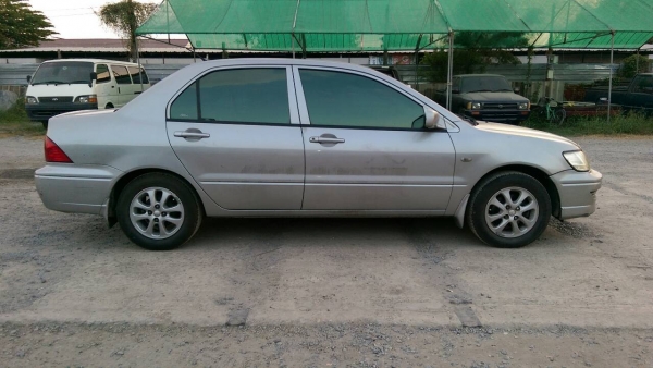 Mitsubishi lancer cedia ck4 Mitsubishi lancer cedia ck4