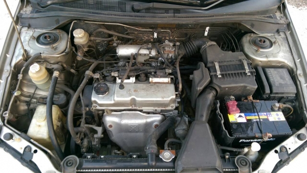 Mitsubishi lancer cedia ck4