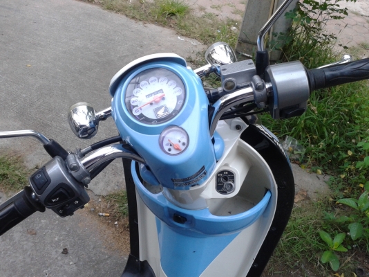 สกู๊ปปี้ ล้อแม็ก