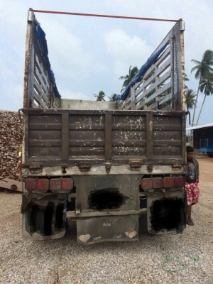 Hino 3M 2เพลา กระบะเลส ไม่ดั้มพ์ 0816662366 Hino 3M 2เพลา กระบะเลส ไม่ดั้มพ์ 0816662366