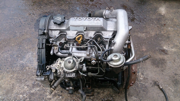 ขายเครื่องยนต์ดีเซลเทอร์โบ Toyota 2c