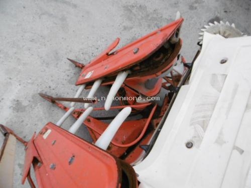 รถเกี่ยวข้าวเดินตาม KUBOTA ZF52 รหัสสินค้า : 80803379 Line ID: nihonmono หรือเพิ่มเติมไดที่ www.nihonmono.com รถเกี่ยวข้าวเดินตาม KUBOTA ZF52 รหัสสินค้า : 80803379 Line ID: nihonmono หรือเพิ่มเติมไดที่ www.nihonmono.com