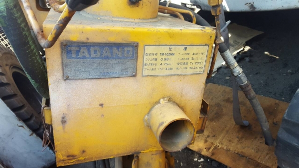 เครน UNIC 100V Turbo 1 ตัน