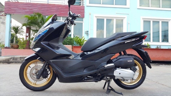 New PCX 2014 แต่งเรียบๆ สวยกิ๊ก วิ่งน้อย ขายถูก ต่อรองได้ครับ