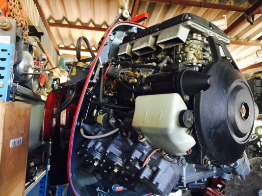 ขายเครื่อง yamaha 200 hp