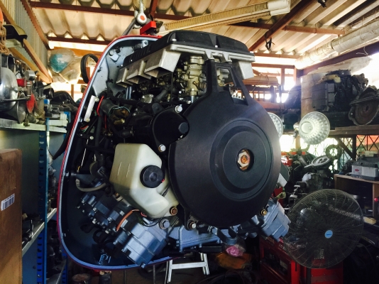 ขายเครื่อง yamaha 200 hp