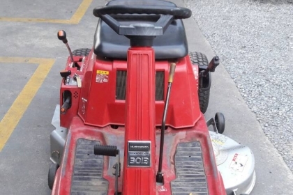 ขาย รถตัดหญ้านั่งขับ Honda 3013 2ใบตัด เก่าญี่ปุ่น ราคา 52,000