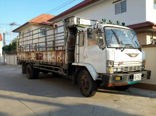 ขาย รถบรรทุก 6 ล้อ HINO  FF177 ยาว.7.5.ม สวยๆ พร้อมใช้งาน