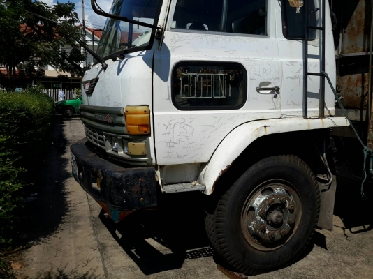 ขาย รถบรรทุก 6 ล้อ HINO  FF177 ยาว.7.5.ม สวยๆ พร้อมใช้งาน