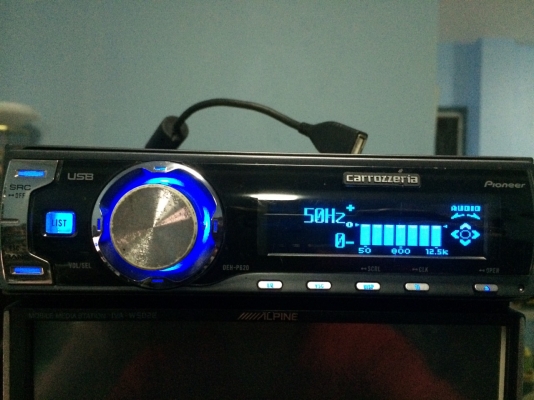 Pioneer DEH-P620 รุ่นใหญ่ USB Ipod MP3-RW CD-RW AUX ปรีเอ้า2ชุด หน้าจดสไลด์ไฟฟ้า กราฟฟิก EQ7แบน คุมกล่องCD มือ2 ญี่ปุ่น