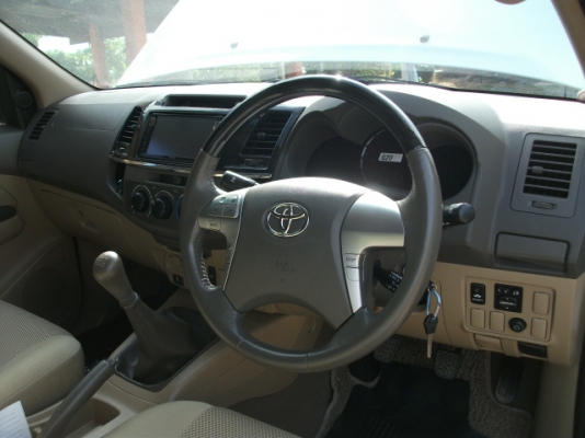 ลดแล้ว ขายวีโก้แชมป์ 550000 บาท