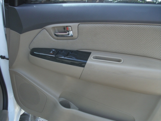 ลดแล้ว ขายวีโก้แชมป์ 550000 บาท