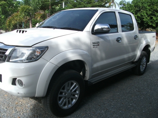 ลดแล้ว ขายวีโก้แชมป์ 550000 บาท