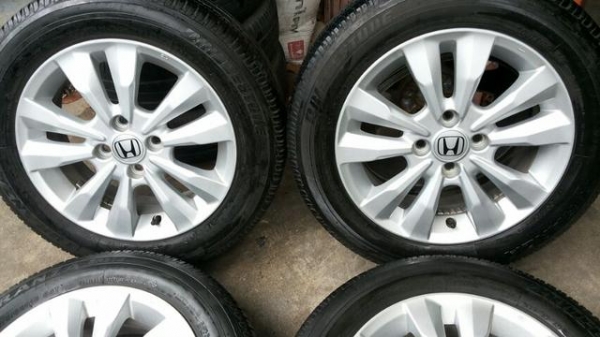 ล้อ Honda City ยางบริสโตน 175 65 15 ปี2013 ดอกแน่น