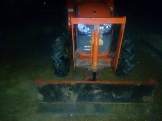 คูโบต้า 3608  พร้อมอุปกรณ์ 3 ชิ้น โรตารี่สวยๆ ดันหน้าสวยๆ ผานพรวน6 สวยๆ. รถใช้งาน 1600 ชม. เครื่องแน่นเกียร์ดี เฟืองดี ไม่มีเยิ้ม