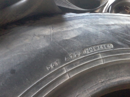 ขายยางสวย8ชุด18500 บริสโตนทั้งชุดยังพร้อมใช้