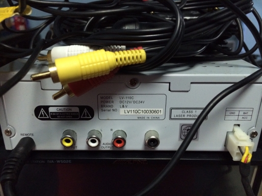 เครื่องเล่นL&amp;V LV-110C รองรับไฟ12V 24V USB DVD VCD MP3 CD ชุดรีโมท พร้อมรีโมท ไฟต่อที่จุดบุหรี่ได้เลย มือ2 ญี่ปุ่น