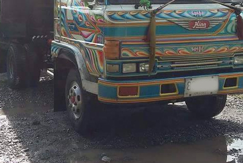 6ล้อดั้มดิน HINO RANGER FD-185HP ดั้ม2ปี ยาง8.25/16 เล่มทะเบียนครบ ** ขาย HINO FD HO7C-185แรง 6ล้อดั้มดิน5คิว ประกอบ ดั้มต่อใหม่ ใช้งานได้2ปี สภาพสวย จบๆ พร้อมใช้งาน HINO FD176B HO7C-185HP (RANGER) ปี39 รถประกอบ เครื่องเดิม เกียร์ เด