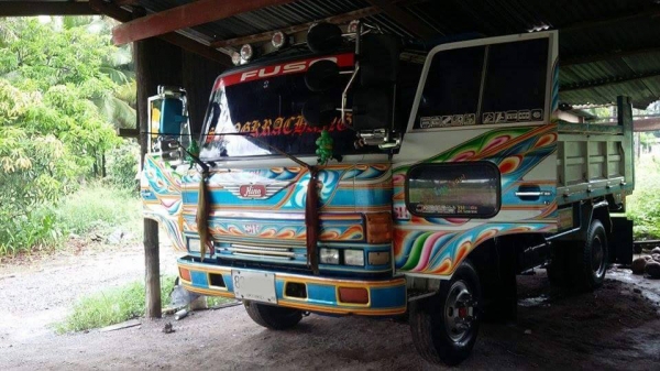 6ล้อดั้มดิน HINO RANGER FD-185HP ดั้ม2ปี ยาง8.25/16 เล่มทะเบียนครบ ** ขาย HINO FD HO7C-185แรง 6ล้อดั้มดิน5คิว ประกอบ ดั้มต่อใหม่ ใช้งานได้2ปี สภาพสวย จบๆ พร้อมใช้งาน HINO FD176B HO7C-185HP (RANGER) ปี39 รถประกอบ เครื่องเดิม เกียร์ เด