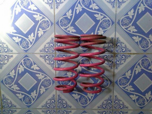 ขายสปริงโช๊คแต่ง HONDA CIVIC ปี 2008 AT(( 1 คู่ ))สภาพสวยๆ ราคา 1,500 บาท พร้อมจัดส่งทั่วไทย โทร 099-1986308 ส้มส้ม