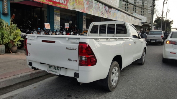 ขายถูกกระบะหัวเดียวToyota Vigo2.7Gas ปี2011 พร้อมใส่กระบะใหม่ป้ายแดงRevoให้ยกชุด