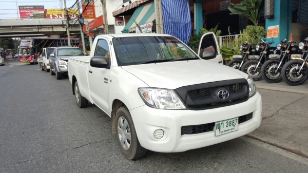ขายถูกกระบะหัวเดียวToyota Vigo2.7Gas ปี2011 พร้อมใส่กระบะใหม่ป้ายแดงRevoให้ยกชุด