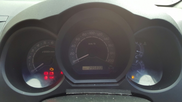 ขายถูกกระบะหัวเดียวToyota Vigo2.7Gas ปี2011 พร้อมใส่กระบะใหม่ป้ายแดงRevoให้ยกชุด