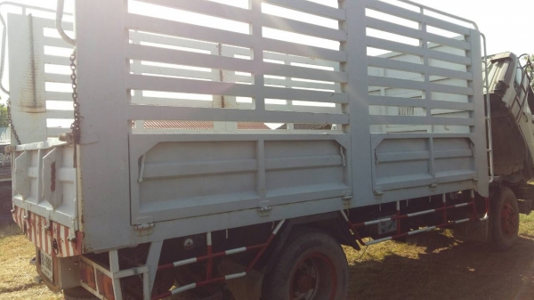 หกล้อ ฮีโน่ FF3H195ปี39 ช่วงยาว 5.30 ม ทะเบียนพร้อมโอน ราคา 455,000บ