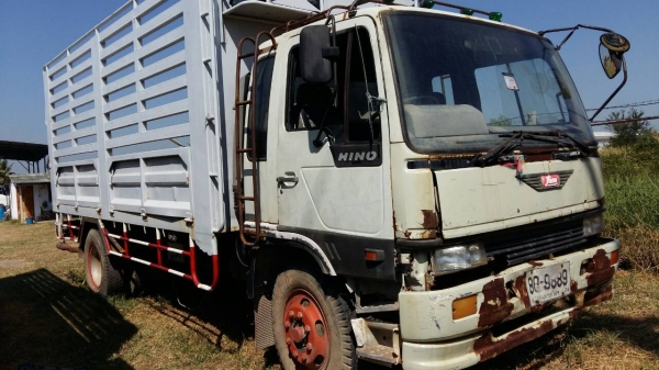 หกล้อ ฮีโน่ FF3H195ปี39 ช่วงยาว 5.30 ม ทะเบียนพร้อมโอน ราคา 455,000บ