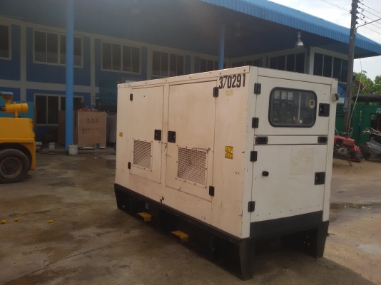 ขายเครื่องปั่นไฟจากอังกฤษนำเข้า