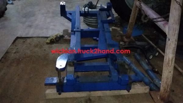 ขายแล้วครับ ชุดดันหน้ารถไถฟอร์ด6600-6610 เพลาเดียวของไคเฮงหลี บ้านโป่ง สภาพสวยมากราคา35,000 (ไม่มีใบดันนะครับ)