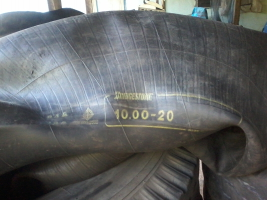 ขายยางสวย8ชุด18500 บริสโตนทั้งชุดยังพร้อมใช้