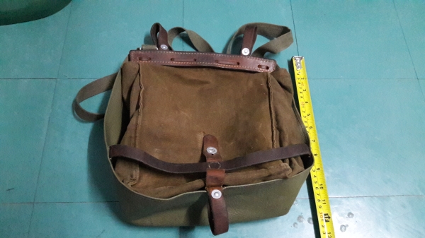 ขายกระเป๋าทหารเยอรมันยุคสงครามไว้ใส่เครื่องมือเครื่องใช้ได้ ขายกระเป๋าทหารเยอรมันยุคสงครามไว้ใส่เครื่องมือเครื่องใช้ได้