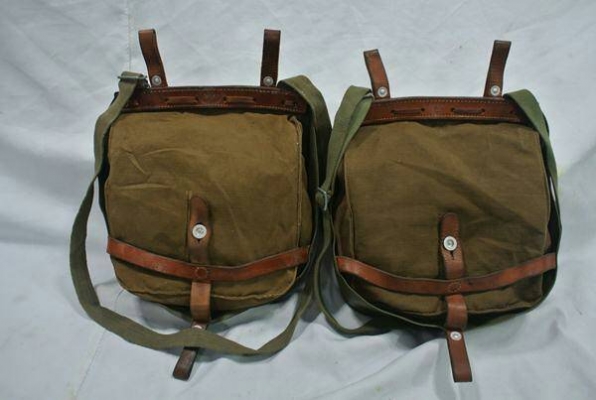 ขายกระเป๋าทหารเยอรมันยุคสงครามไว้ใส่เครื่องมือเครื่องใช้ได้
